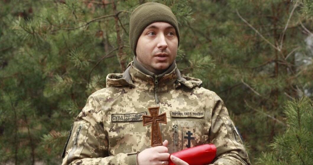 Капелан із бойовим досвідом: як 27-річний Пастор із Прикарпаття рятує душі побратимів
