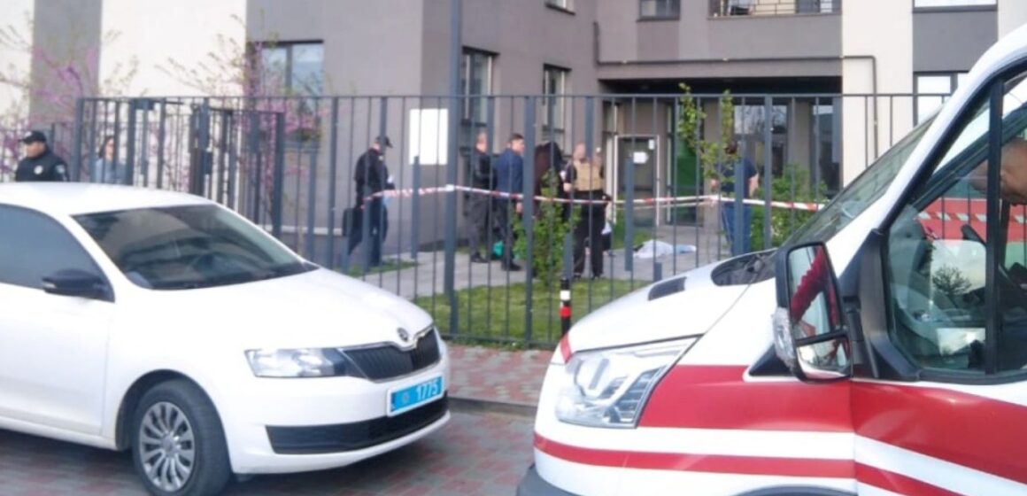 Випали з 16-го поверху: у Львові трагічно загинули двоє підлітків