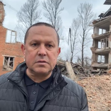 В Надвірнянській школі-інтернаті вдруге стався обвал В Надвірнянській школі-інтернаті вдруге стався обвал