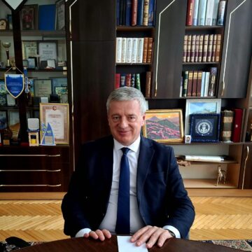 «Ми не прагнемо монополізувати Карпати, лише хочемо бути зрозумілішими для світу» «Ми не прагнемо монополізувати Карпати, лише хочемо бути зрозумілішими для світу»