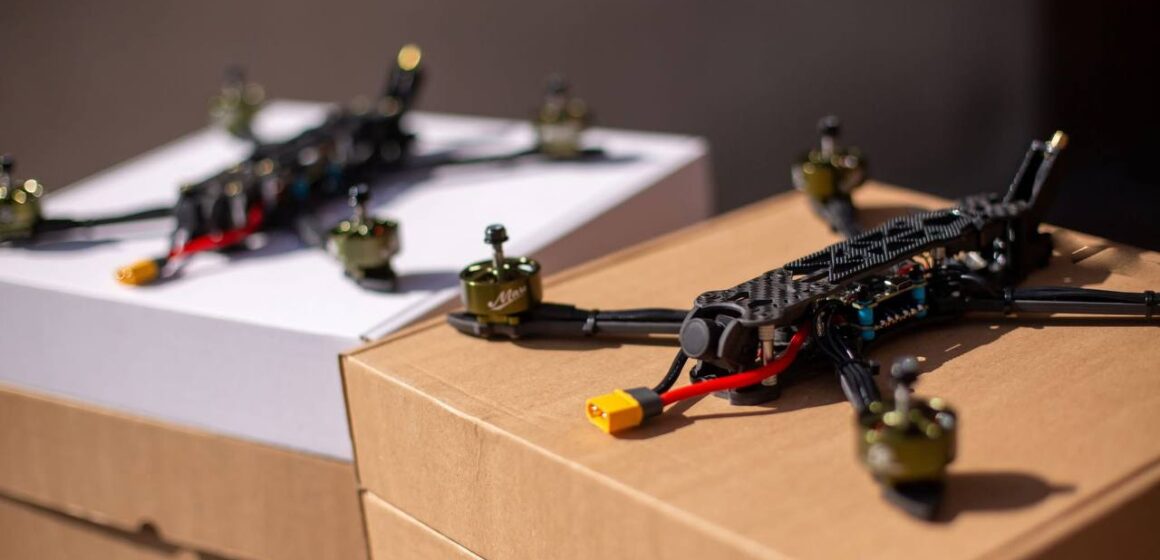 З Івано-Франківська передали 20 FPV-дронів на Запорізький напрямок