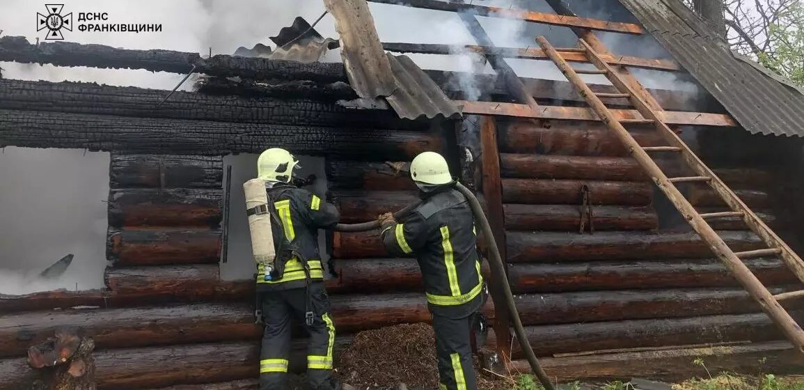 На Надвірнянщині під час пожежі виявили тіло людини