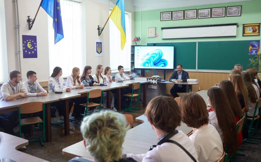 Міський голова Руслан Марцінків провів урок з історії міста для школярів