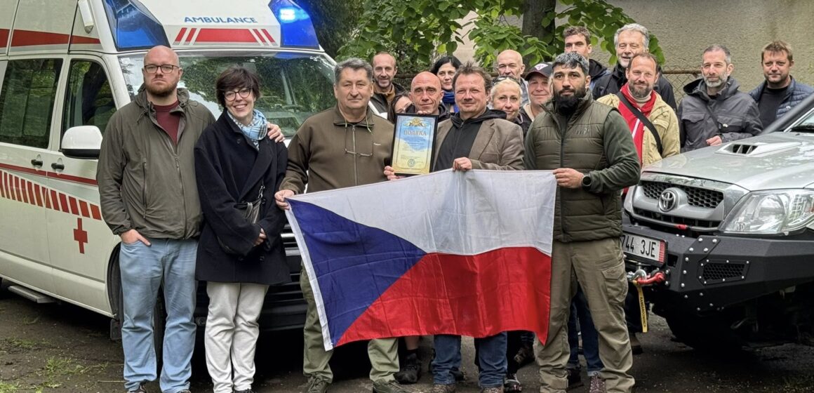 ЦМКЛ отримала іноземних партнерів карету «швидкої» та обладнання на майже вісім мільйонів гривень
