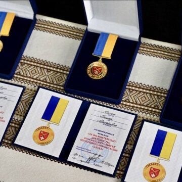 В Івано-Франківську відзначили матерів полеглих захисників В Івано-Франківську відзначили матерів полеглих захисників