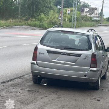 В Угринові виявили водія, що порушував правила та пред’явив підроблене посвідчення В Угринові виявили водія, що порушував правила та пред’явив підроблене посвідчення