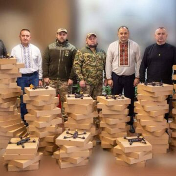 Франківські поліцейські отримали дрони для підрозділу на фронті