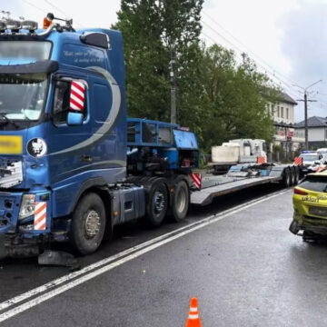 Рятувальники ліквідували наслідки ДТП в Угринівській ТГ Рятувальники ліквідували наслідки ДТП в Угринівській ТГ