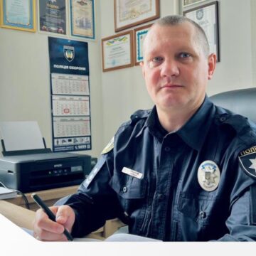 «Найважче – здобути довіру»: як поліцейський Роман Ляцький став опорою Лисецької громади