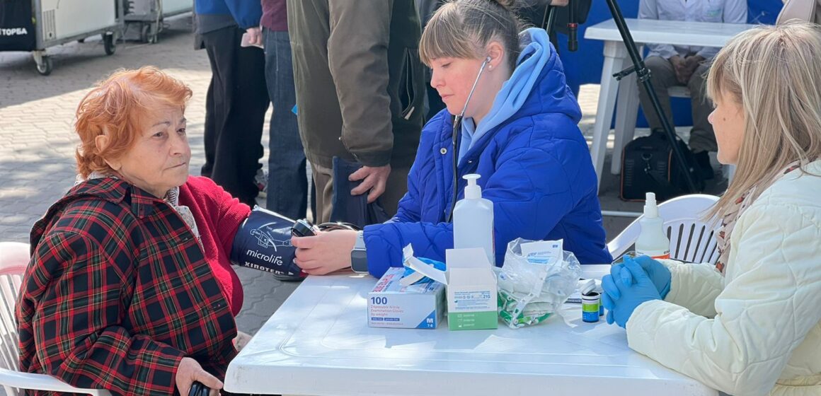 «Мобільна медична клініка» продовжує працювати в територіальних громадах Івано-Франківської області