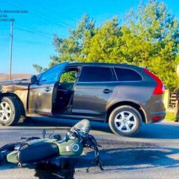 Перед судом постане водійка, що скоїла ДТП на Тлумаччині, у якій загинув іноземець Перед судом постане водійка, що скоїла ДТП на Тлумаччині, у якій загинув іноземець