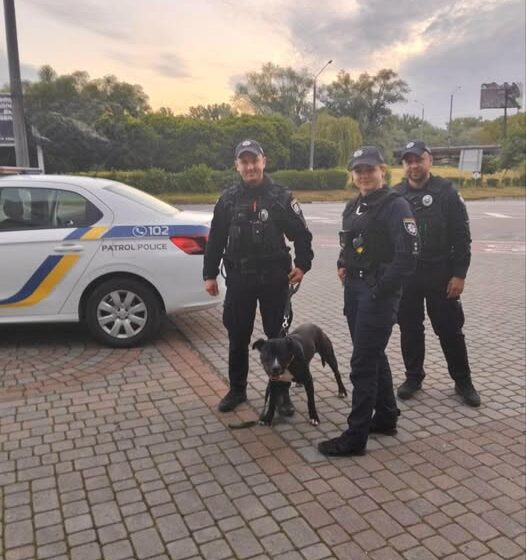 Франківські поліцейські повернули власниці її чотирилапого друга