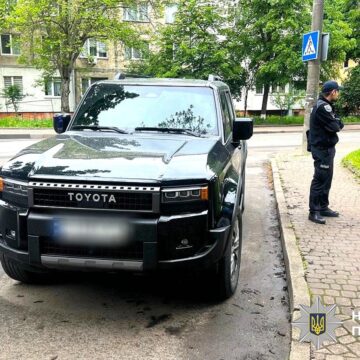 В Івано-Франківську 9-річний хлопчик потрапив під колеса авто на пішохідному переході