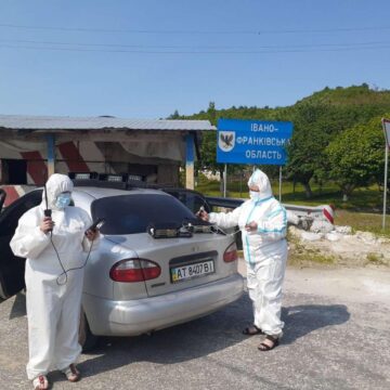 На Прикарпатті спеціалісти провели моніторинг якості повітря та заміри радіаційного фону