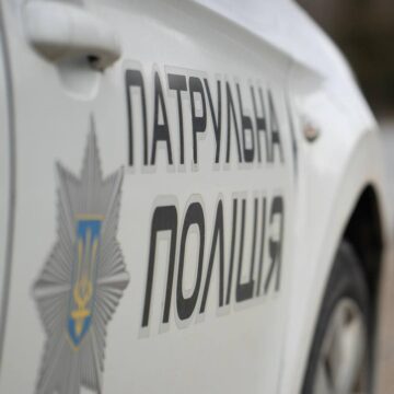 На Тисмениччині у комендантську годину затримали водія ВАЗ На Тисмениччині у комендантську годину затримали водія ВАЗ