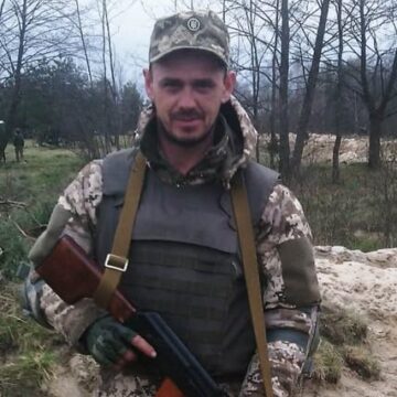Косівська громада у скорботі: від тяжких поранень загинув воїн Олег Селівойленко