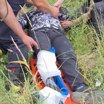 На Тлумаччині дорогою до «Олешівського Тризубу» травмувався мотоцикліст На Тлумаччині дорогою до «Олешівського Тризубу» травмувався мотоцикліст
