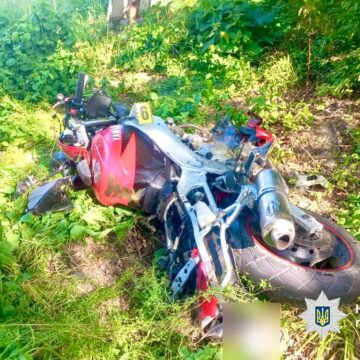 Внаслідок ДТП в Угринові загинула пасажирка мотоцикла Внаслідок ДТП в Угринові загинула пасажирка мотоцикла