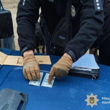 Поліцейські Прикарпаття оголосили про підозру фігуранту за сприяння у втечі «ухилянтів» через державний кордон