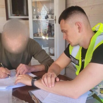 Затримано двох прикарпатців, причетних до незаконного обігу зброї та боєприпасів