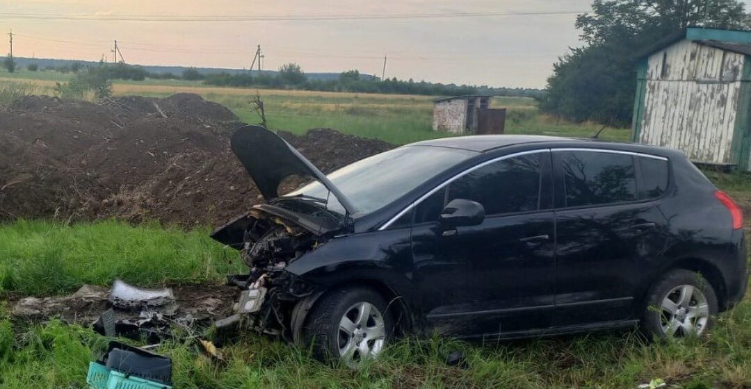 У аварії на Коломийщині травмувалась водійка та малолітня дитина (ФОТО)