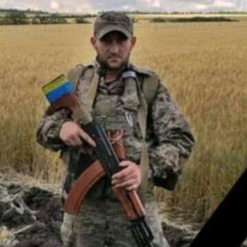 Тлумаччина у скорботі: відійшов у вічність 32-річний захисник Тарас Ткачук