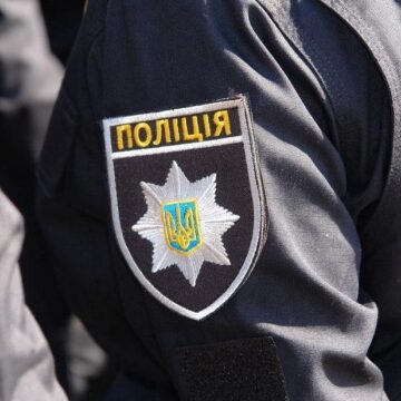 Поліція з’ясовує обставини спроби самогубства в супермаркеті Івано-Франківська Поліція з’ясовує обставини спроби самогубства в супермаркеті Івано-Франківська