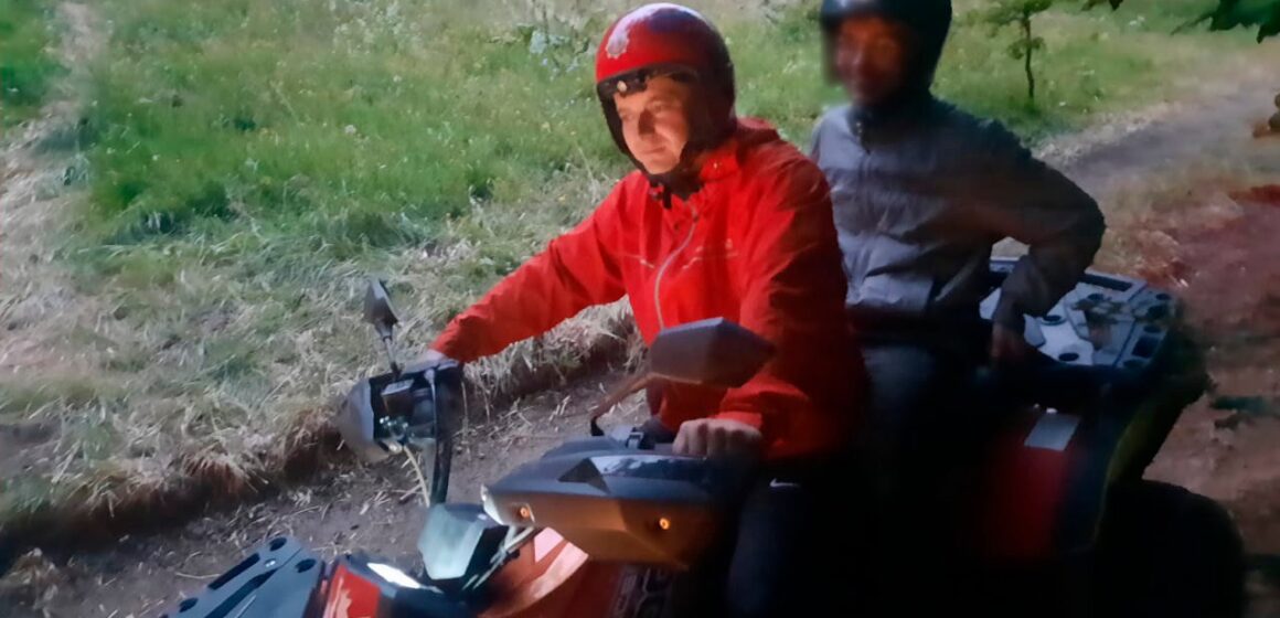 Відчув себе зле: рятувальники допомогли калушанину, який відпочивав поблизу водоспаду Шипіт