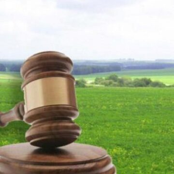 Прокуратура вимагає повернути Коломийській громаді 2 га землі, переданих під нереалізоване будівництво сміттєпереробного заводу