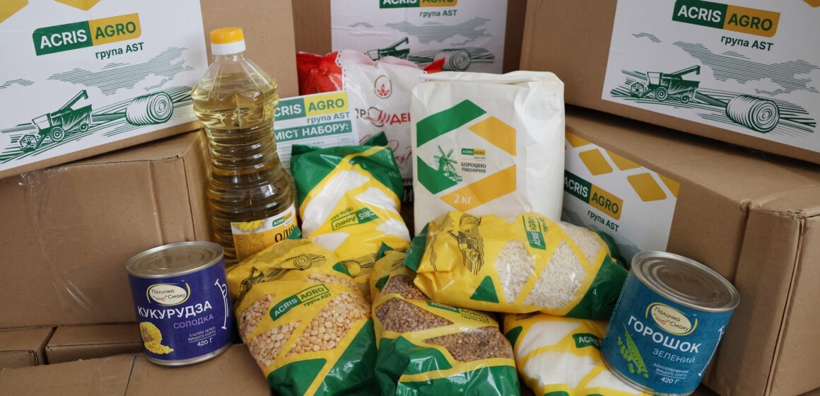 Одинокі мешканці Тисменицької громади отримали продуктові набори