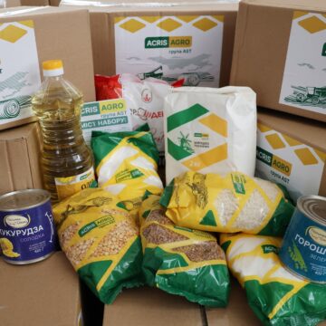 Одинокі мешканці Тисменицької громади отримали продуктові набори