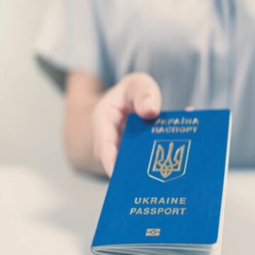 У Верховинській та Галицькій громадах запрацювали віддалені підрозділи міграційної служби