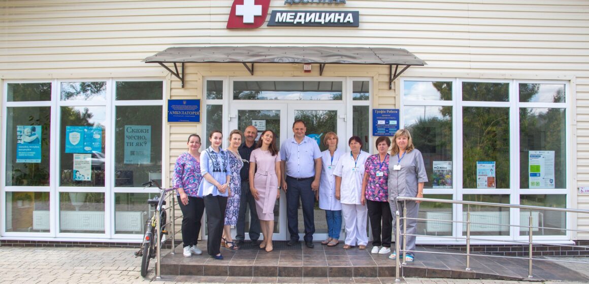Аналізи за лічені хвилини: амбулаторія у Тисменичанах отримала сучасне обладнання