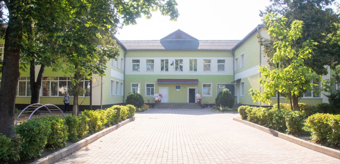 У ясельних групах дитсадочка “Кристалик” встановили нові вбиральні для дітей
