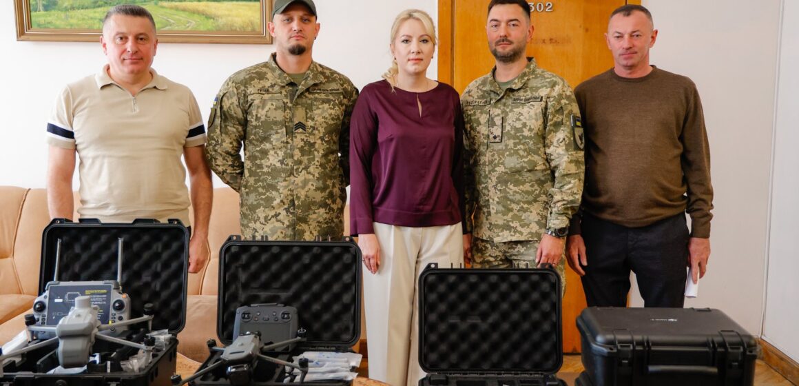За виручені кошти з ІХ благодійного аукціону, який відбувся на Прикарпатті, передали чергове підсилення для 102 бригади ТрО
