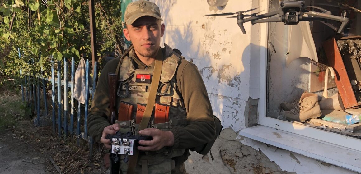 “Вийшов з коми у свій день народження”: історія незламності Олександра Воєводи з Прикарпаття, який втратив на війні ногу