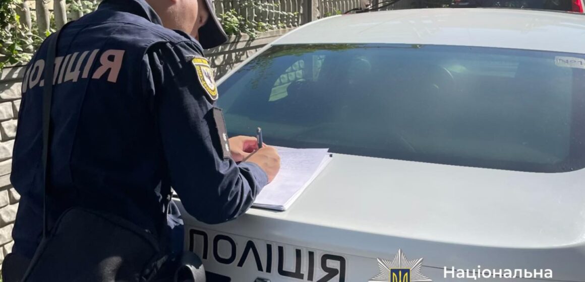 У Ворохті 32-річний водій легковика здійснив наїзд на отару овець і втік