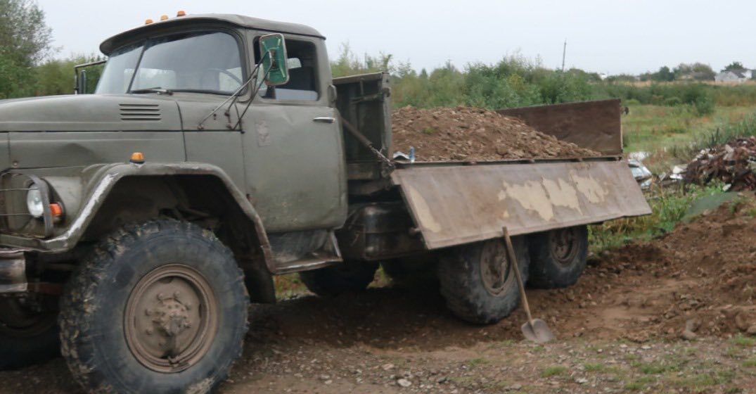 На Рожнятівщині спіймали чоловіка, який видобував піщано-гравійну суміш без дозвільних документів (ФОТО)