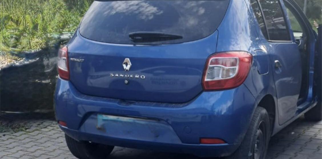 У Франківську нетверезий водій, позбавлений права керування, намагався втекти від патрульних