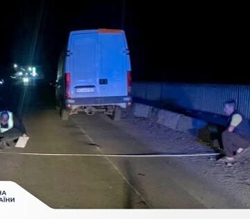 Травмувалися мотоцикліст та пішохід: поліцейські розслідують аварію у Галичі Травмувалися мотоцикліст та пішохід: поліцейські розслідують аварію у Галичі