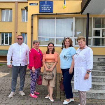 Мультидисциплінарна група облцентру контролю і профілактики хвороб відвідала лікувальні заклади Бурштина і Галича