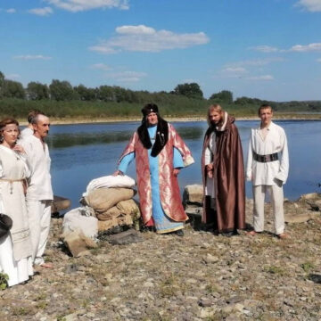 У Галичі відбудеться історична реконструкція «Сплав солі по Дністру» У Галичі відбудеться історична реконструкція «Сплав солі по Дністру»