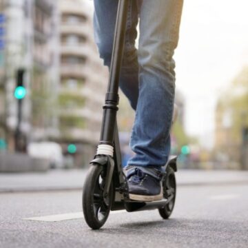 В центрі Івано-Франківська заборонили рух електросамокатів