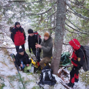 Гірські рятувальники двічі залучались до пошуків заблукалих у горах туристів (ФОТО)