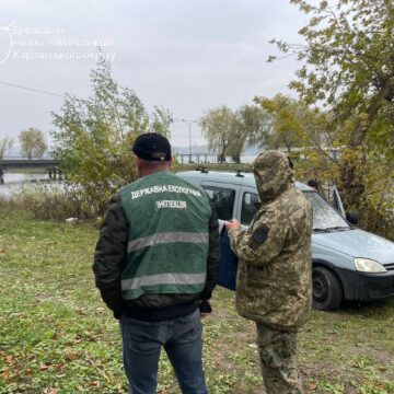 Протягом тижня на скидному каналі Бурштинської ТЕС виявили 24 випадки незаконної риболовлі