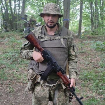 “Людина з великої літери, добрим серцем і “золотими руками”: у вічність відійшов 37-річний захисник Олександр Жбаков із Надвірної