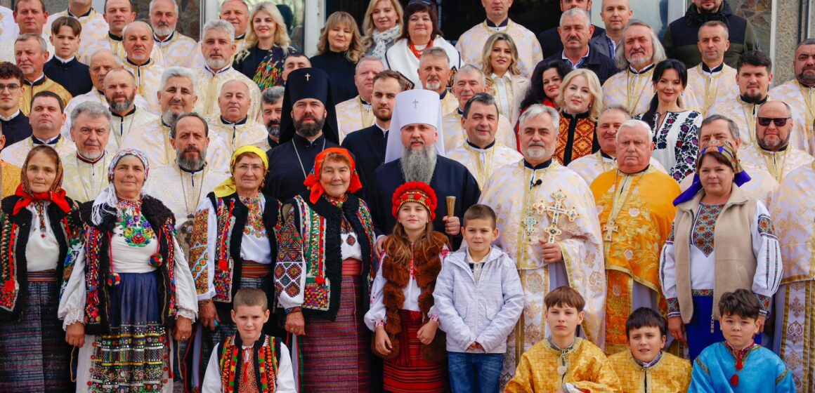 Митрополит Епіфаній взяв участь в освяченні престолу у храмі Успіння Пресвятої Богородиці на Косівщині (ФОТО)
