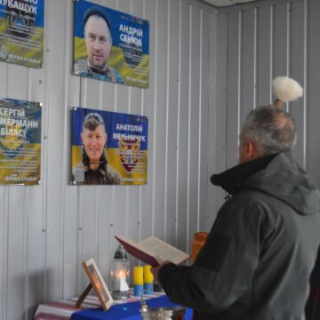 У День захисників і захисниць України у Коломийській громаді відкрили меморіальні таблиці на честь Ярослава Пукаса та Анатолія Мельничука