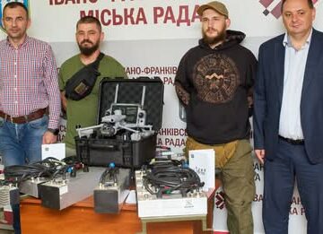 З Івано-Франківська передали РЕБи та квадрокоптер Matrice для мотопіхотного батальйону 10 ОГШБр “Едельвейс”