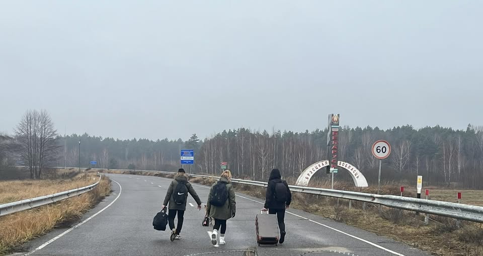 На території Івано-Франківщини та Львівщини виявили 40 мігрантів з неврегульованим статусом На території Івано-Франківщини та Львівщини виявили 40 мігрантів з неврегульованим статусом